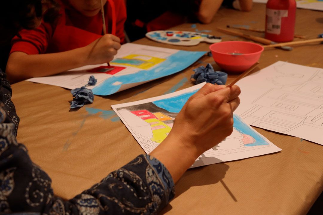 Historia y arte se dan la mano en el taller didáctico ‘Los colores de La Chanca’